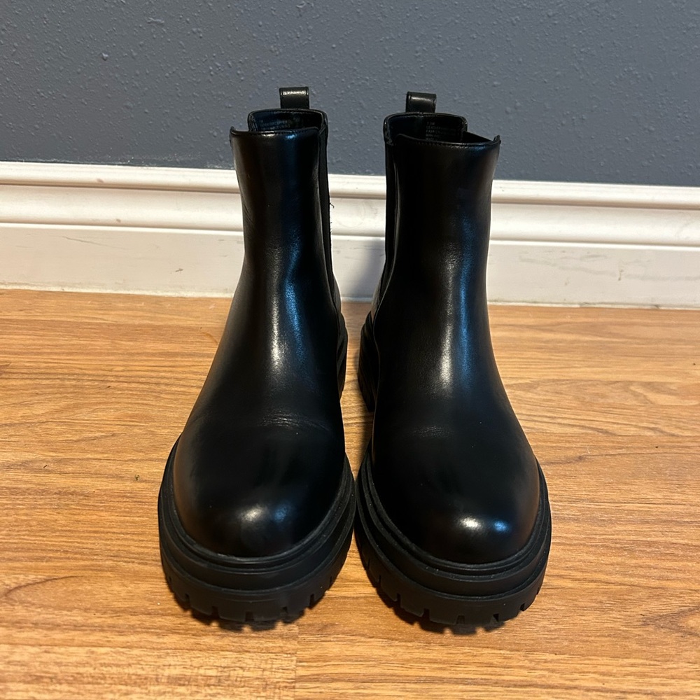 GB Black Boots 7.5